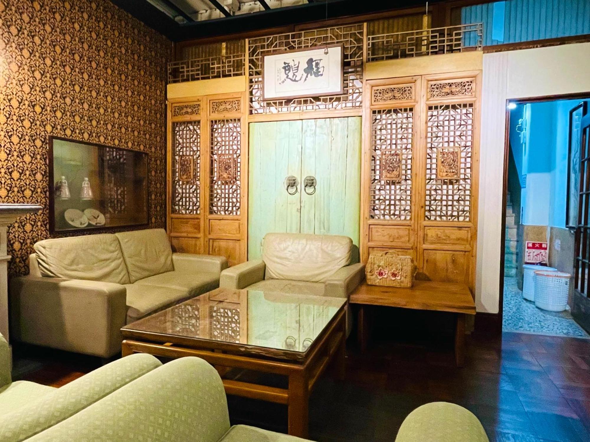 Fuqi Hostel - Yuanqi Tainan Exterior photo